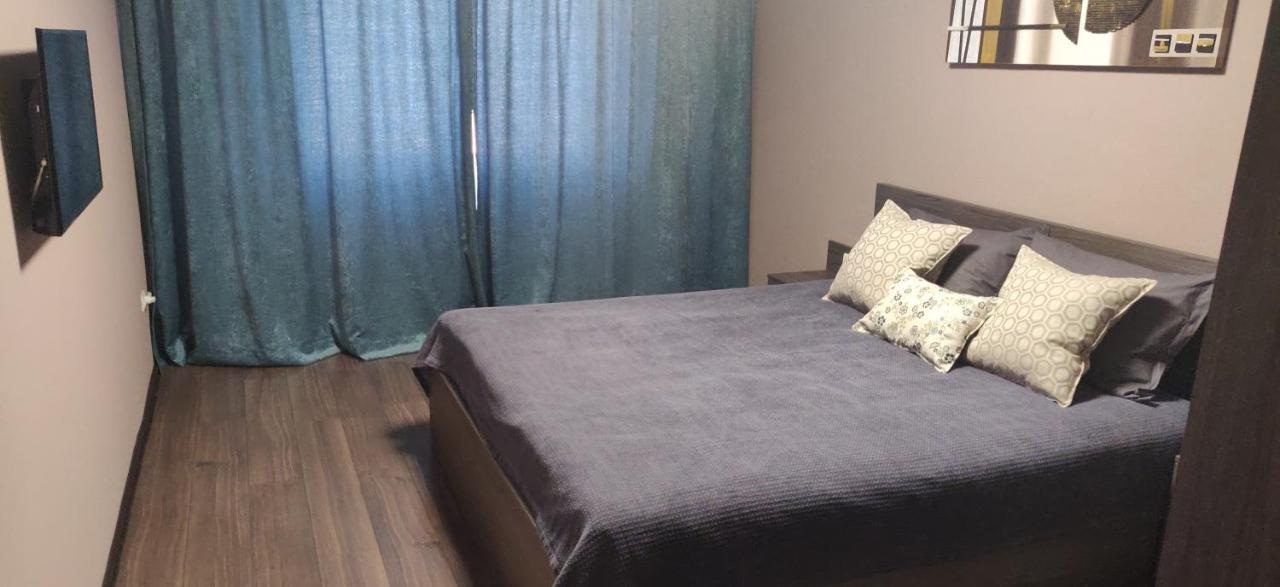 Home Apartament Braşov Eksteriør billede