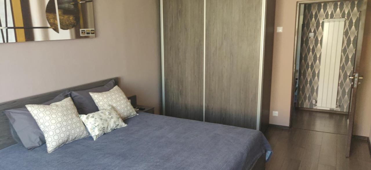 Home Apartament Braşov Eksteriør billede